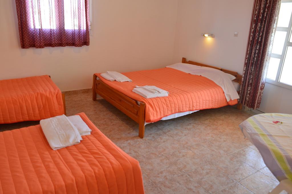 Beach Bungalows Kypseli Rom bilde