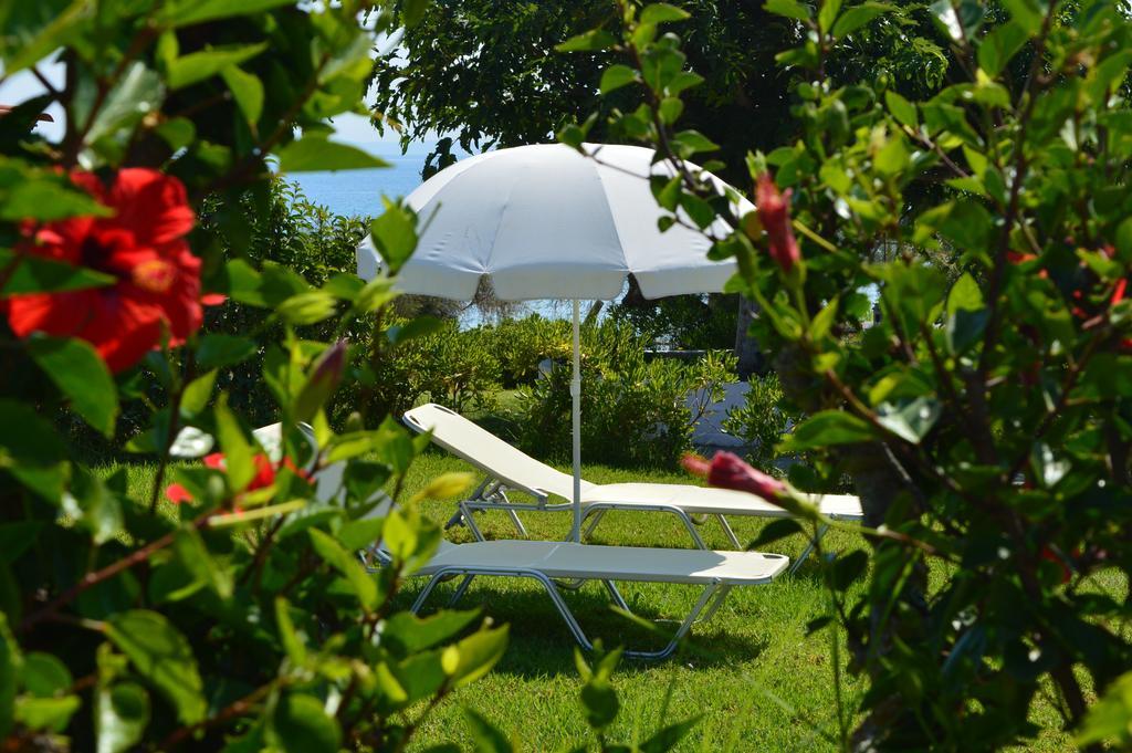 Beach Bungalows Kypseli Rom bilde