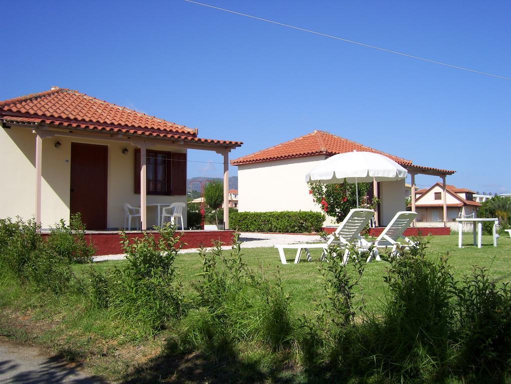 Beach Bungalows Kypseli Rom bilde